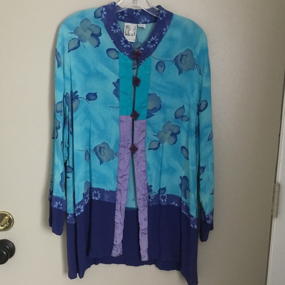 Globe Trotter Clothing of Bali Top - Picture 1 of 7